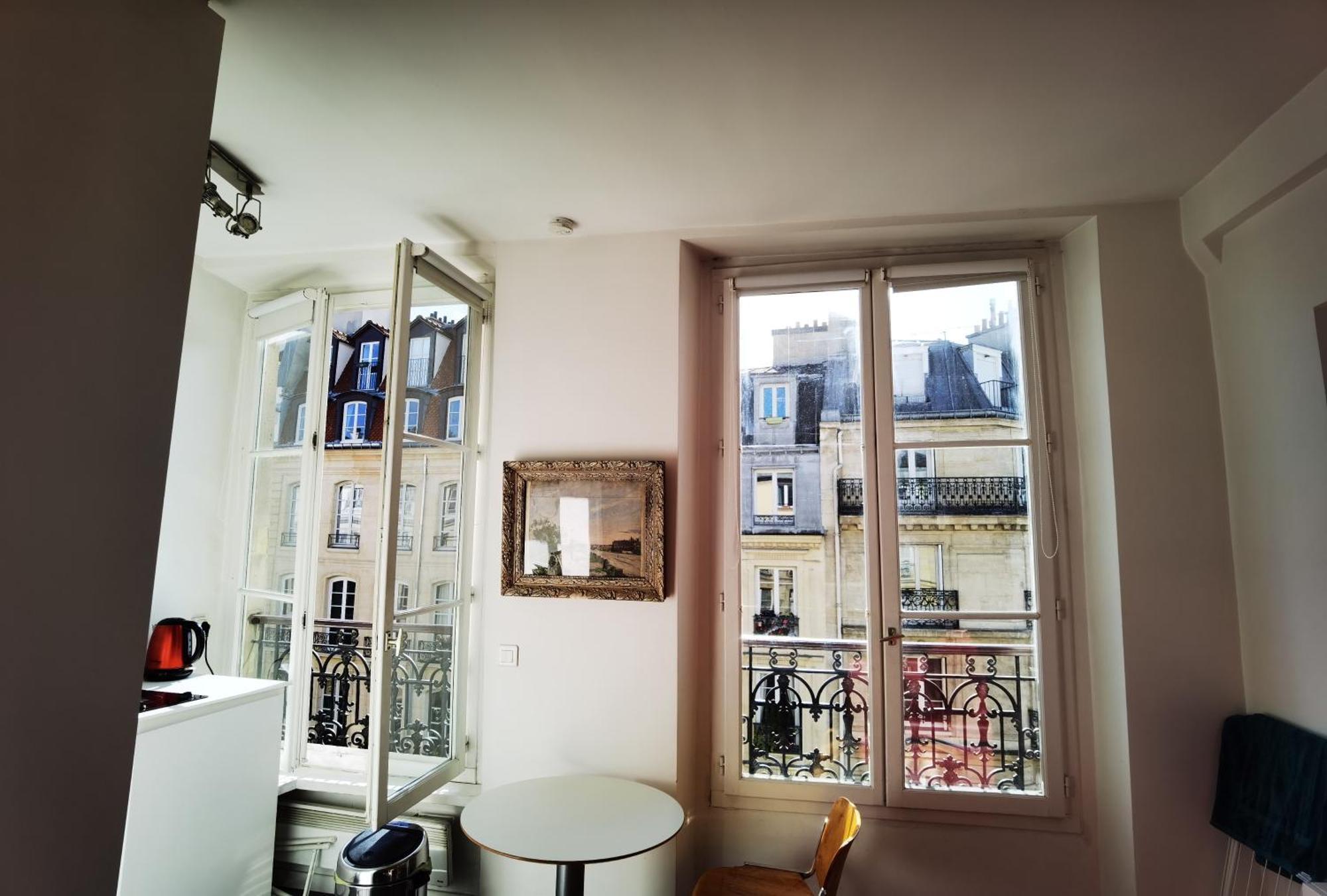 Innocents Apt Paris Exterior photo